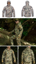 Load image into Gallery viewer, Men Military Tactical jacket Plus Size Waterproof Soft Shell Snake Camouflage Jacket Men Tactical Army Jackets
