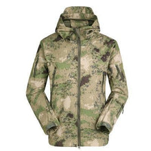 Load image into Gallery viewer, Men Military Tactical jacket Plus Size Waterproof Soft Shell Snake Camouflage Jacket Men Tactical Army Jackets
